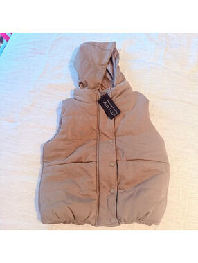 Little Bipsy green khaki hooded vest